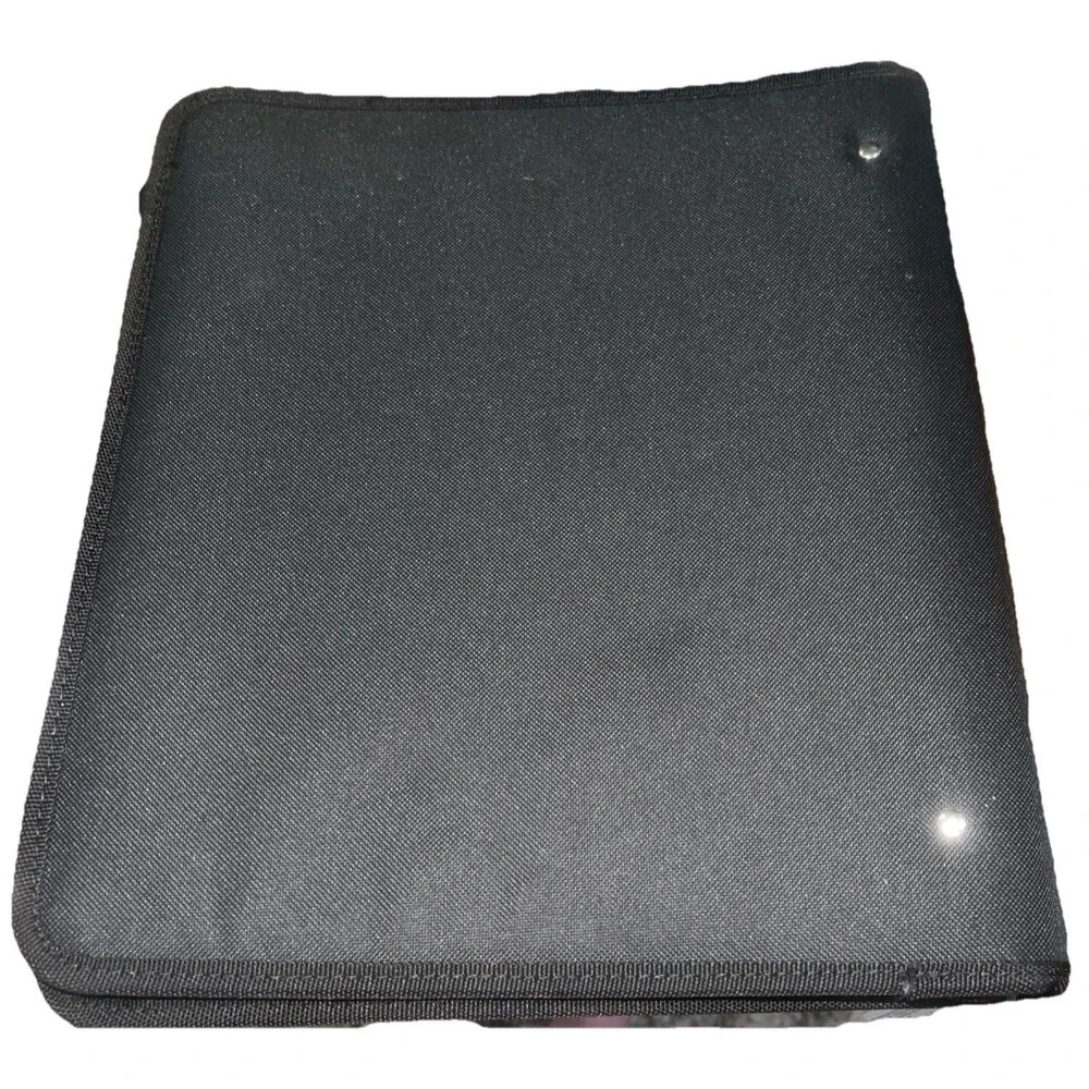 1 1/2 Inch 3 Ring Binder With Interior Mesh Pocket And Zipper Closure Camo Print